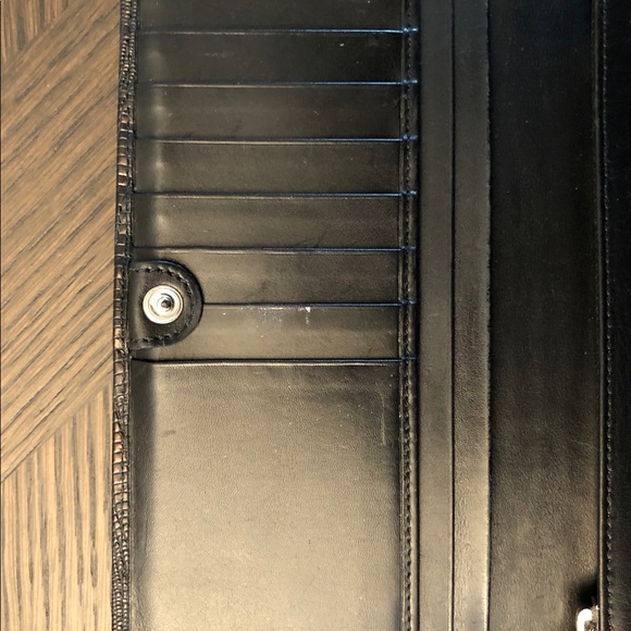 Salvatore Ferragamo Black Patent Leather Wallet - Picture 4 of 6